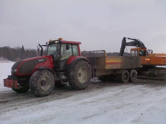 T170&Hitachi
Ruoppaus hommissa merellä.
Avainsanat: t170 hitachi