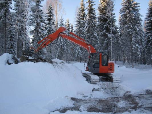 hitachi zaxis 135usl vm.08
talon uusin hankinta
Avainsanat: hitachi