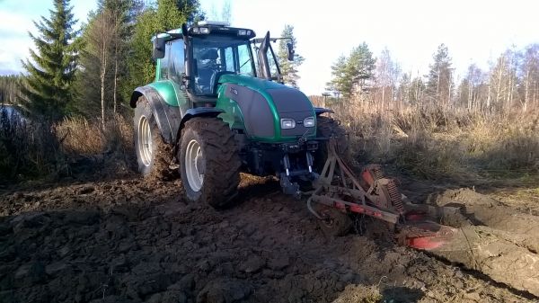 T 160 ja sampo
Joku tässä nyt meni pieleen? 
Avainsanat: valmet sampo