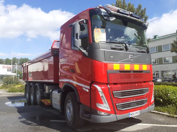 Haapasoran Volvo FH540
Haapasora Oy:n Volvo FH540 sora-auto.
Avainsanat: Haapasora Volvo FH540 Viitasaari24