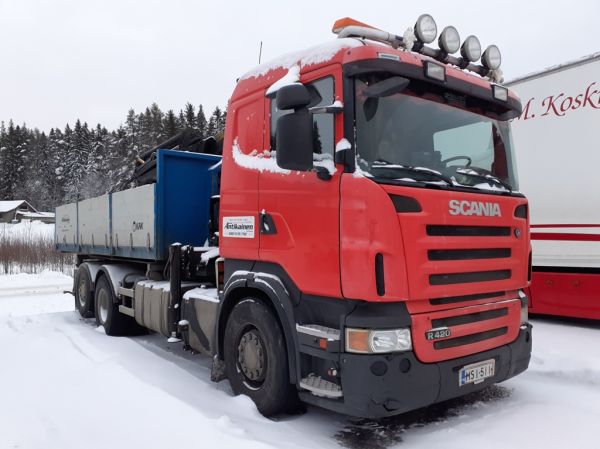 Kuljetusliike Antikaisen Scania R420
Kuljetusliike Antikainen Oy:n nosturilla varustettu Scania R420 kuorma-auto.
Avainsanat: Antikainen Scania R420