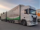 JR_Rahtian_Scania_560R_1.jpg