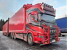 Scania_560R_7.jpg