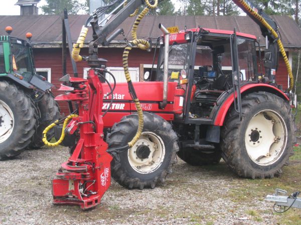 Traktorit ja koneet - zetor 9540 ja patruuna 860 ja tapio 250 -   | Konegalleria konekuskeille
