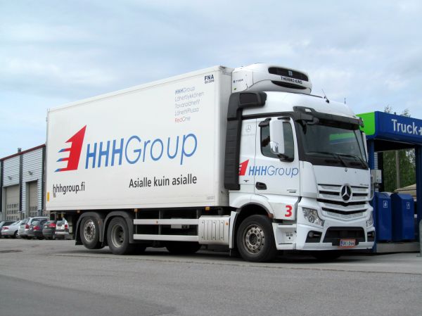 Mercedes-Benz Actros 2545
       HHHGroup
Avainsanat: Mercedes-Benz