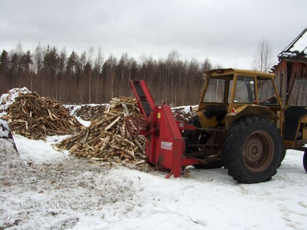 valmet 500
entinen valtsu pilkkeen teossa
Avainsanat: valmet