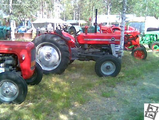 massey ferguson 135
kuvia weteraani päiviltä oulaisista -06
Avainsanat: masseu fergusson m-f 135