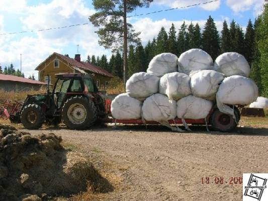 paalikuorma
17 märkää paalia. Ei Fiat hyökkinny ylämäessä
Avainsanat: Fiat