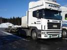 Asunnan_Scania_124L.jpg